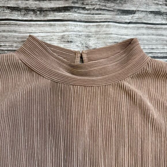Pull & Bear Women's Accordion Pleat Blouse XL Extra Large Tan Beige Light Brown - Picture 5 of 15